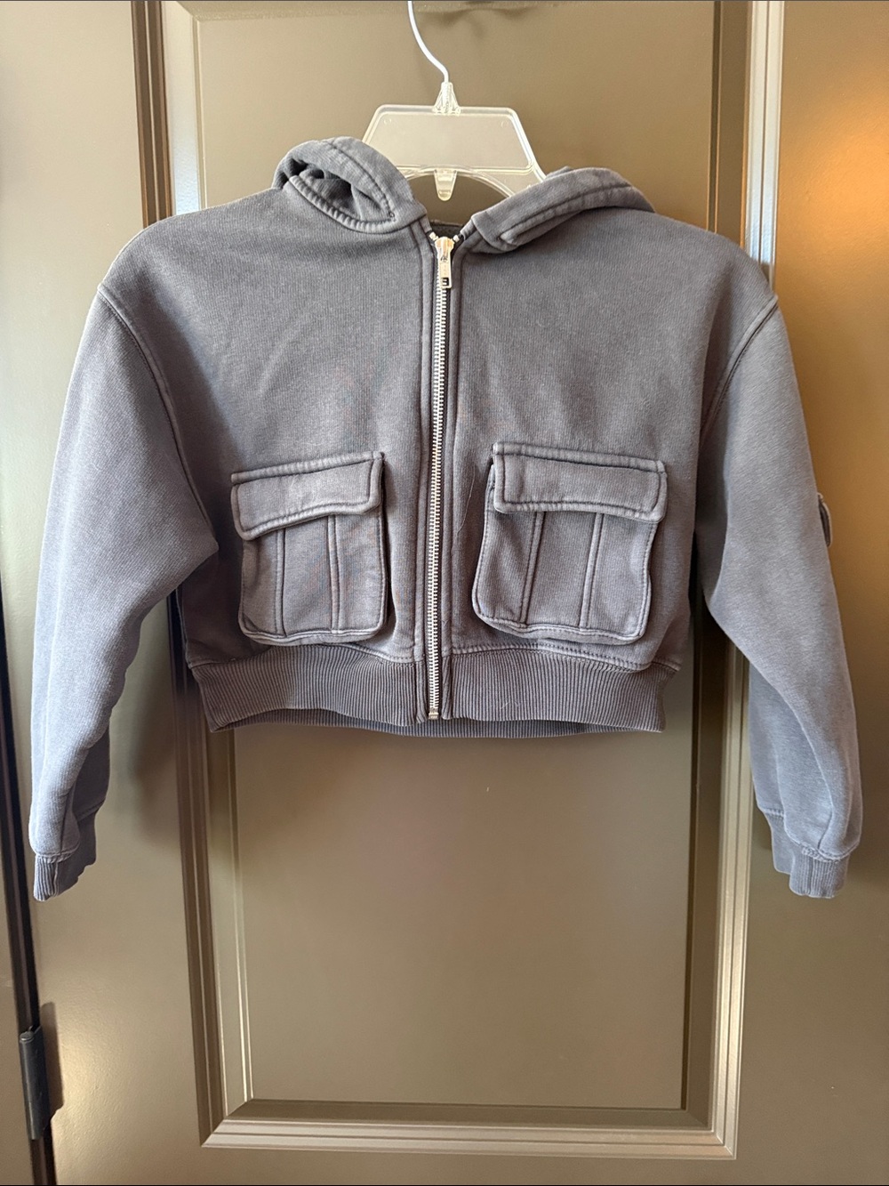 Zara Girls' Cropped Hooded Zip Sweatshirt in Gray